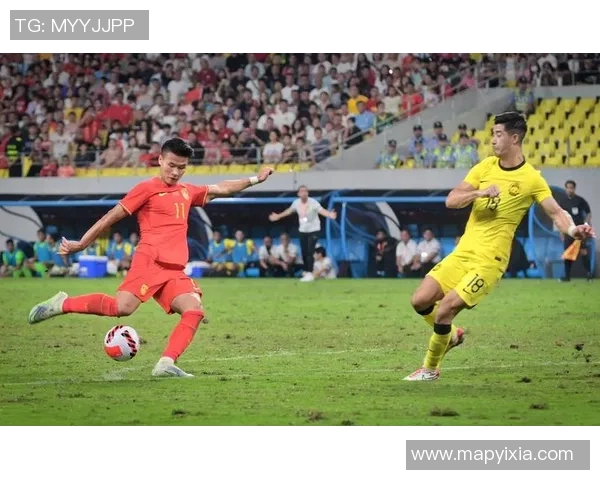 成都足球队在亚运会中的灵活性表现引发热议与期待